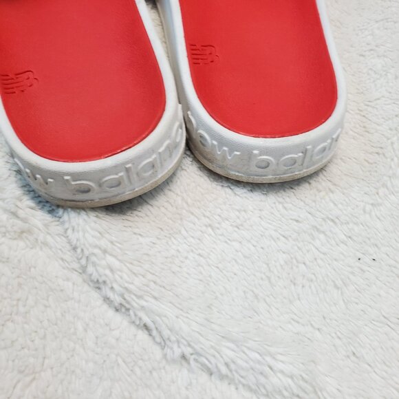 New Balance White Red Big League Chew Baseball Artsy Summer Fun Slides Sandals 9 - Picture 4 of 11